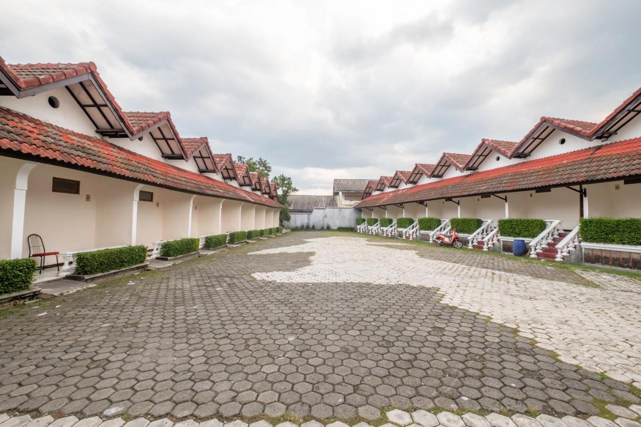 Super Oyo 2346 Hotel Padjadjaran 1 Tasikmalaya Exterior foto